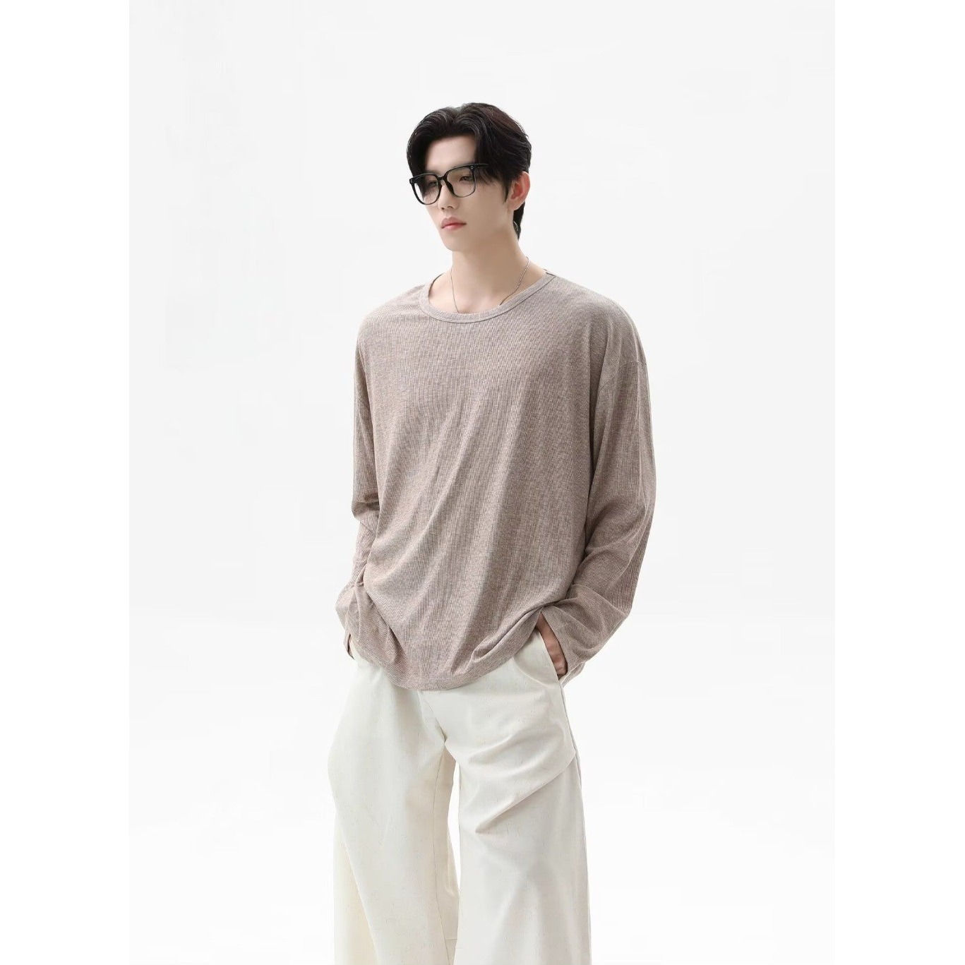 Camiseta Unissex de Manga Long - Undershirt Crew Neck avaliação e preço